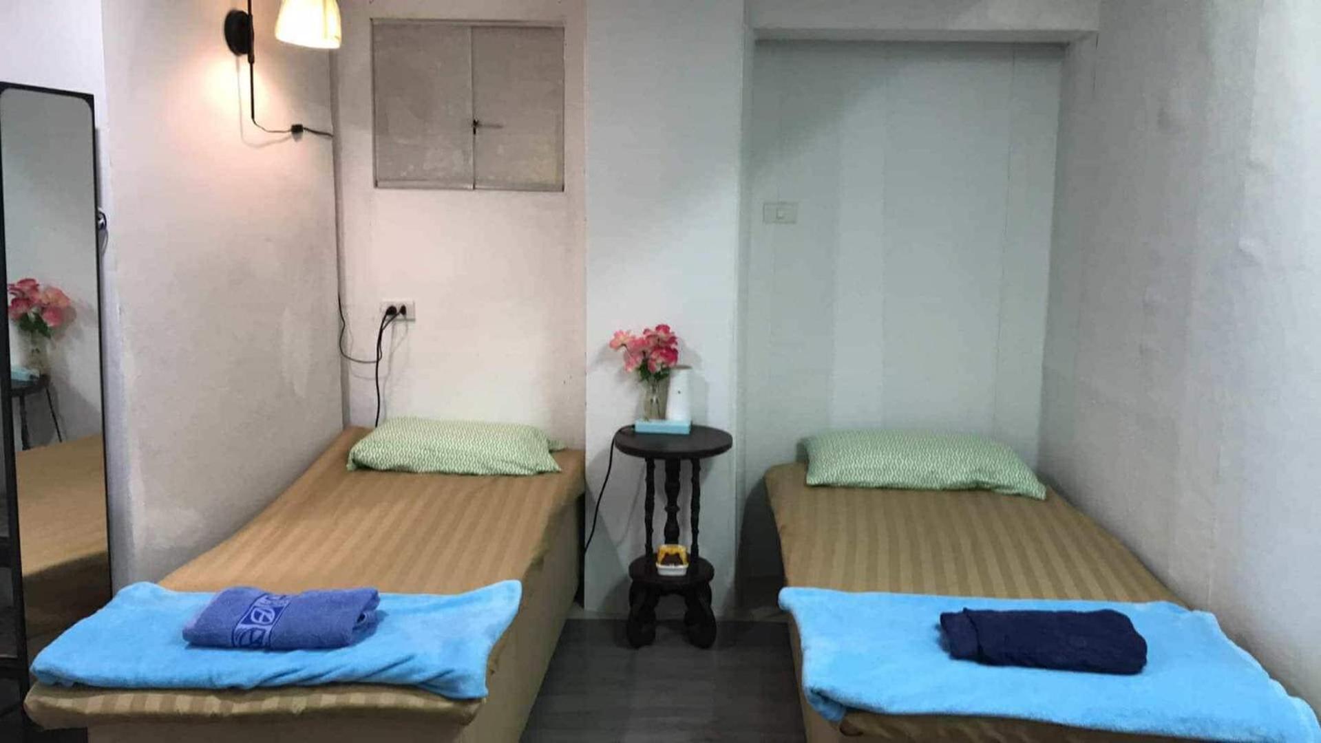 Baan1668 Hometel Near Chinatown One 曼谷 外观 照片